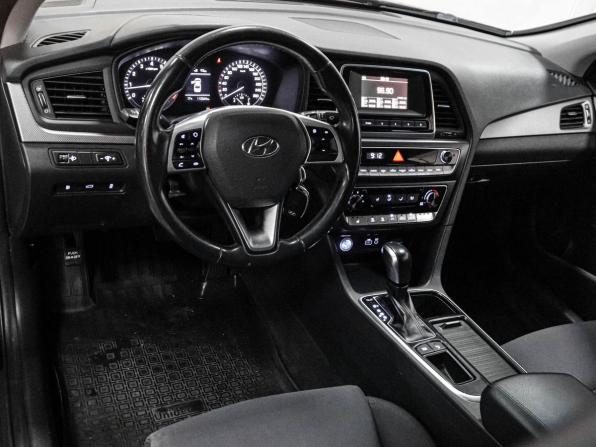 Hyundai Sonata VII (LF) Рестайлинг с пробегом 2019 года, цена 1 589 000 рублей, 112264 км, седан, Автокод Объявления
