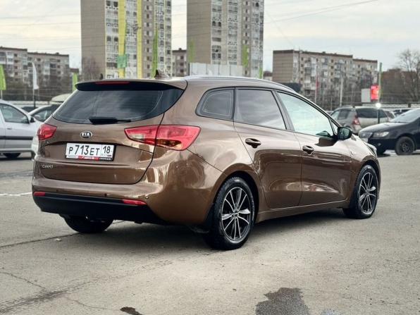 Kia Ceed II Рестайлинг с пробегом 2017 года, цена 1 349 000 рублей, 122300 км, универсал, Автокод Объявления
