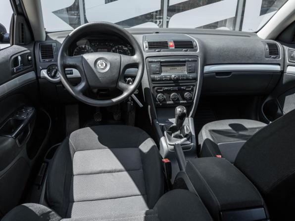 Skoda Octavia II (A5) с пробегом 2008 года, цена 744 600 рублей, 277668 км, лифтбек, Автокод Объявления