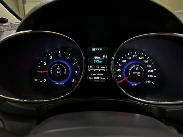 Hyundai Santa Fe III с пробегом 2013 года, цена 1 799 000 рублей, 190914 км, внедорожник, Автокод Объявления