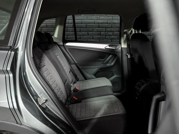 Volkswagen Tiguan II Рестайлинг с пробегом 2021 года, цена 2 790 000 рублей, 89423 км, внедорожник, Автокод Объявления