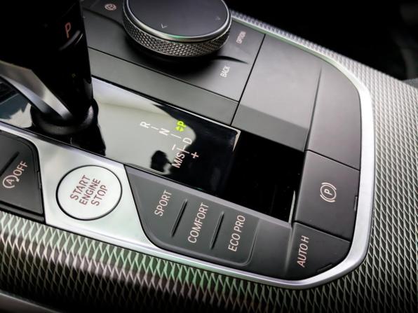 BMW 3 серии VII (G2x) с пробегом 2021 года, цена 4 365 000 рублей, 64010 км, седан, Автокод Объявления