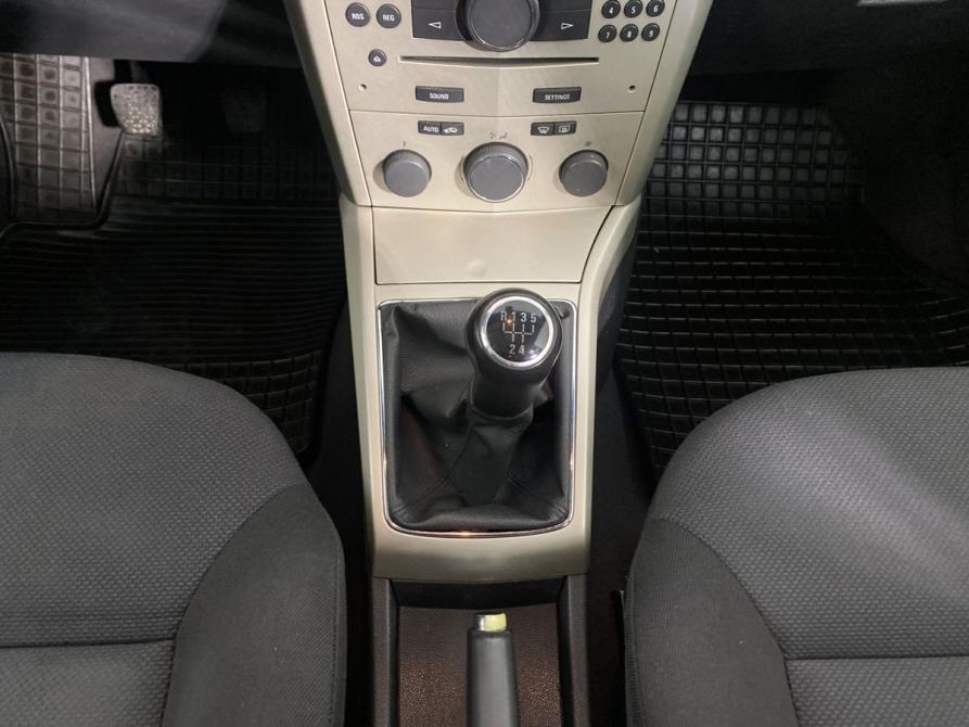 Opel Astra H Рестайлинг Воронеж  - изображение 9