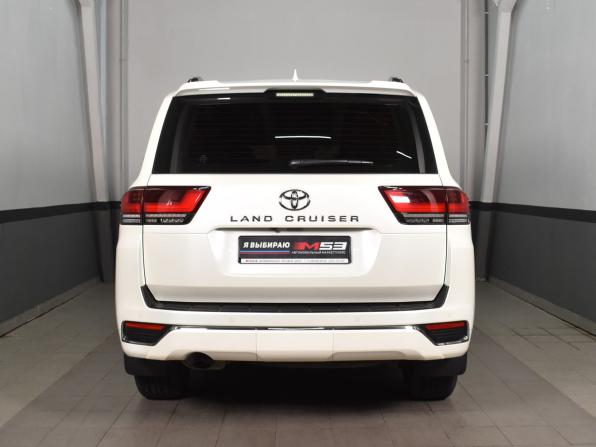 Toyota Land Cruiser 300 Series с пробегом 2022 года, цена 11 499 995 рублей, 69998 км, внедорожник, Автокод Объявления