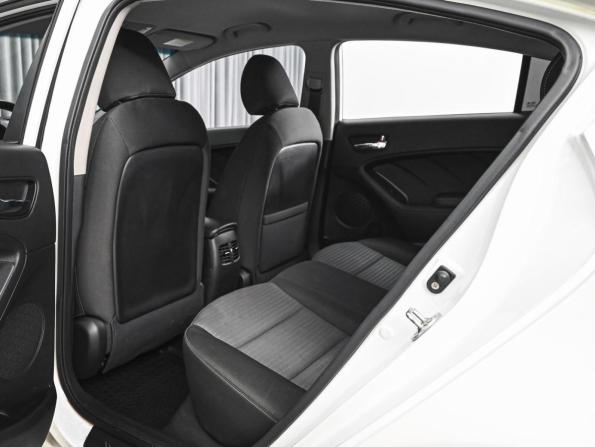 Kia Cerato III Рестайлинг (Classic) с пробегом 2017 года, цена 1 555 000 рублей, 83016 км, седан, Автокод Объявления