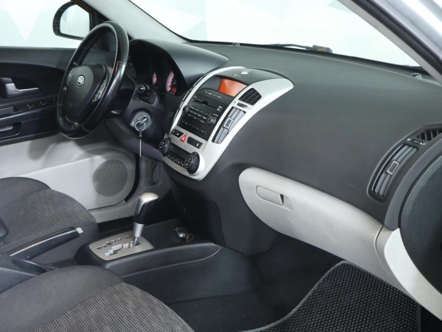 Kia Ceed I Москва  - изображение 21