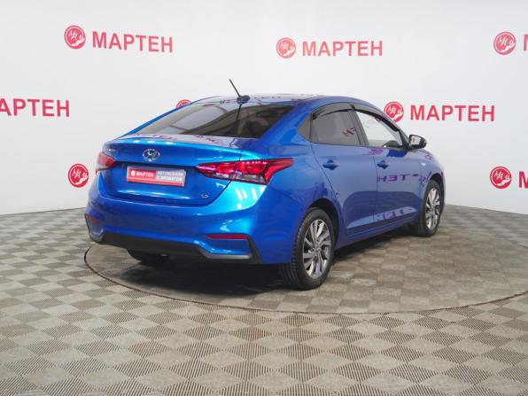 Hyundai Solaris II с пробегом 2019 года, цена 1 553 000 рублей, 61386 км, седан, Автокод Объявления