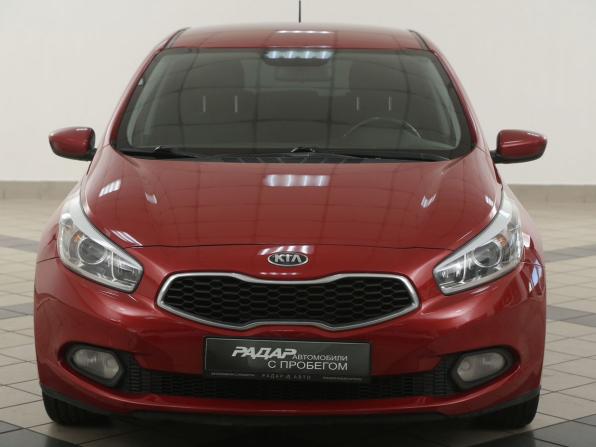Kia Ceed II с пробегом 2013 года, цена 691 000 рублей, 260000 км, хэтчбек, Автокод Объявления