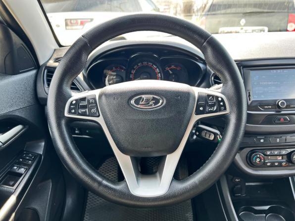 Lada (ВАЗ) Vesta I с пробегом 2019 года, цена 795 000 рублей, 162460 км, седан, Автокод Объявления