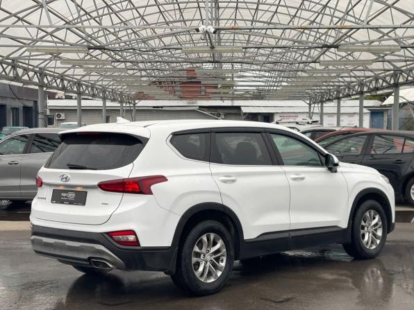 Hyundai Santa Fe IV с пробегом 2018 года, цена 2 399 000 рублей, 120416 км, внедорожник, Автокод Объявления