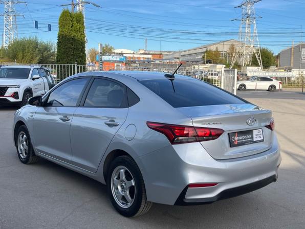 Hyundai Solaris II с пробегом 2019 года, цена 1 250 000 рублей, 102210 км, седан, Автокод Объявления