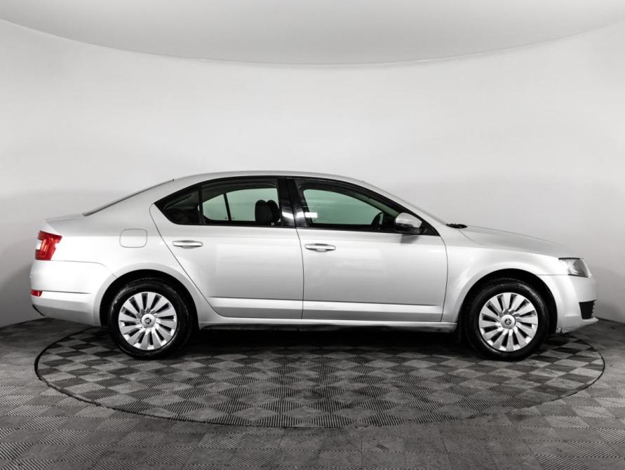Skoda Octavia III (A7) Санкт-Петербург  - изображение 4