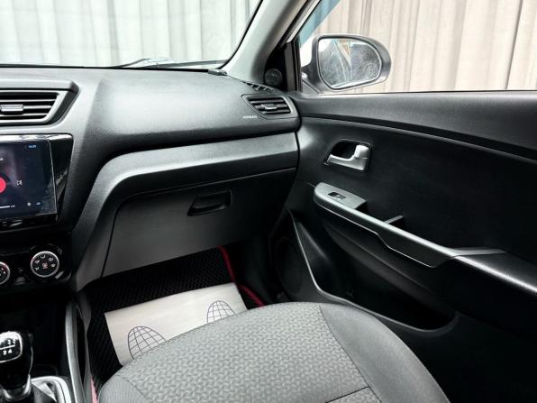 Kia Rio III Рестайлинг с пробегом 2015 года, цена 899 000 рублей, 139602 км, седан, Автокод Объявления
