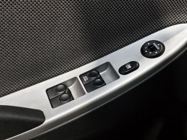 Hyundai Solaris I с пробегом 2013 года, цена 875 000 рублей, 100428 км, седан, Автокод Объявления