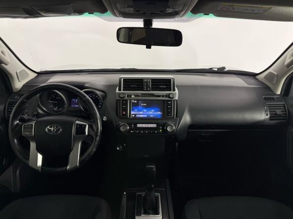 Toyota Land Cruiser Prado 150 Series Рестайлинг 1 с пробегом 2016 года, цена 3 170 000 рублей, 195460 км, внедорожник, Автокод Объявления