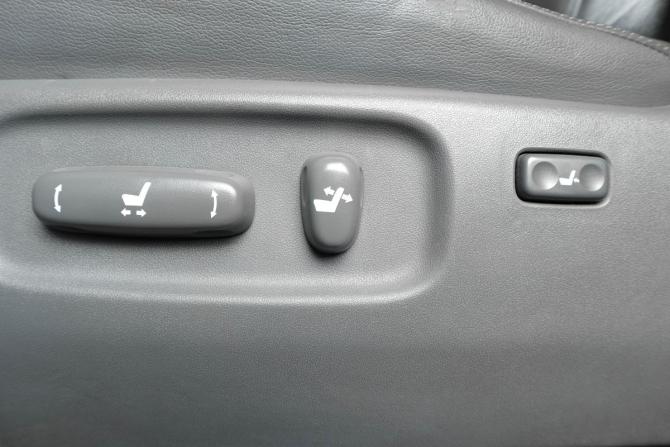 Toyota Land Cruiser 200 Series с пробегом 2008 года, цена 3 349 000 рублей, 314000 км, внедорожник, Автокод Объявления
