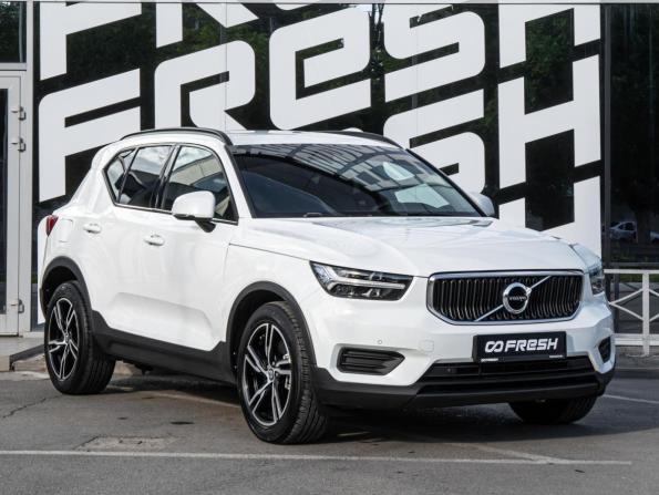Volvo XC40 I с пробегом 2019 года, цена 2 299 000 рублей, 191721 км, внедорожник, Автокод Объявления