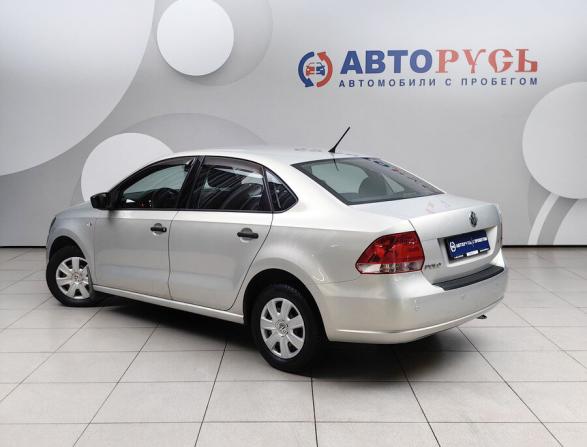 Volkswagen Polo V с пробегом 2015 года, цена 898 000 рублей, 106000 км, седан, Автокод Объявления