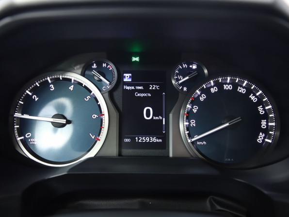 Toyota Land Cruiser Prado 150 Series Рестайлинг 2 с пробегом 2018 года, цена 5 690 000 рублей, 125936 км, внедорожник, Автокод Объявления