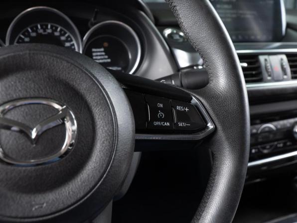 Mazda 6 III (GJ) Рестайлинг с пробегом 2017 года, цена 1 865 000 рублей, 225221 км, седан, Автокод Объявления