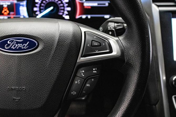 Ford Fusion (North America) II Рестайлинг с пробегом 2018 года, цена 1 399 000 рублей, 74081 км, седан, Автокод Объявления