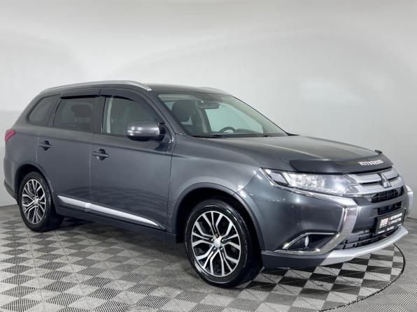 Mitsubishi Outlander III Рестайлинг 3 с пробегом 2018 года, цена 1 599 000 рублей, 206106 км, внедорожник, Автокод Объявления