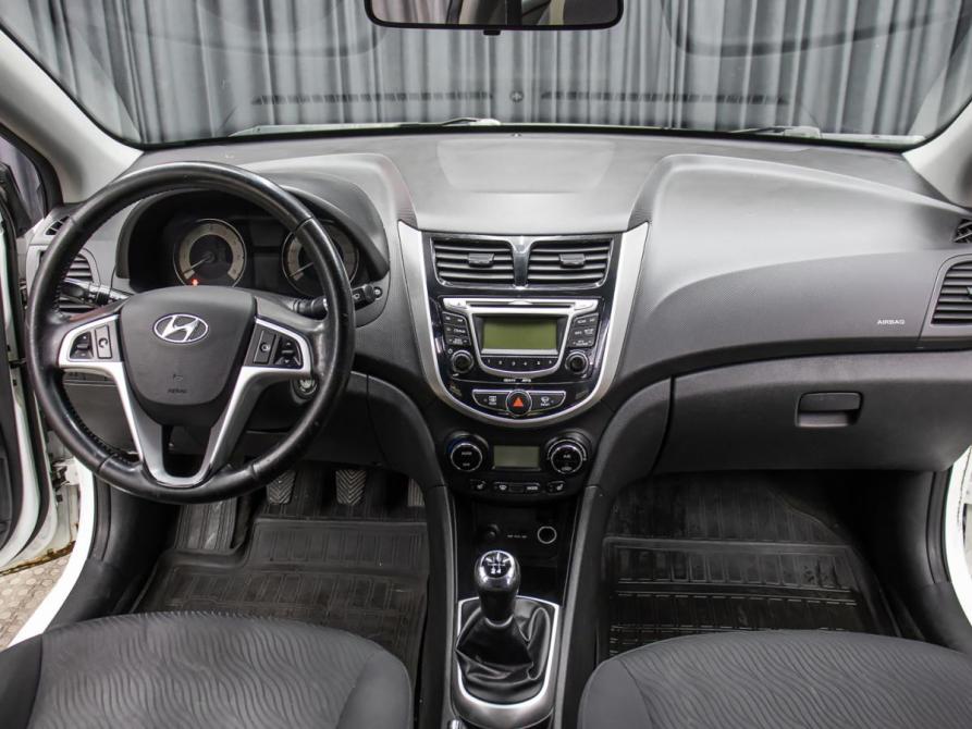 Hyundai Solaris I Москва  - изображение 14