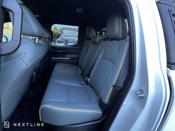 Новый Toyota Tacoma IV 2025 года, цена 10 990 000 рублей, offers.body_type.unknown, Автокод Объявления