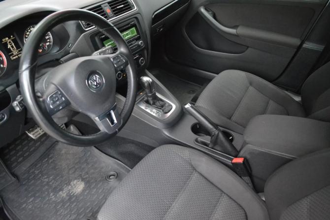 Volkswagen Jetta VI с пробегом 2012 года, цена 1 090 000 рублей, 179715 км, седан, Автокод Объявления