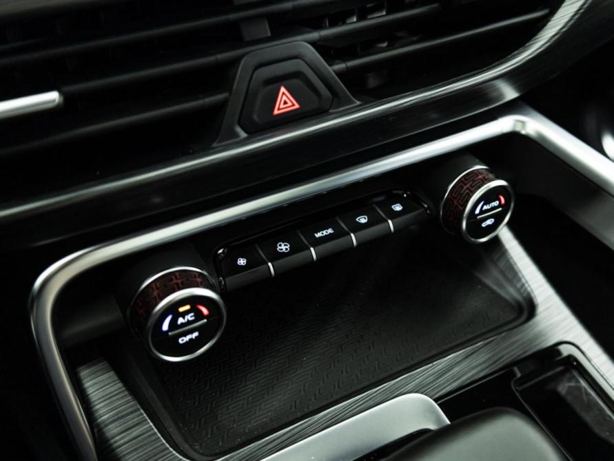 Geely Tugella I Санкт-Петербург  - изображение 22