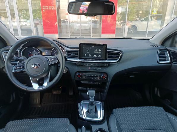 Kia Ceed III с пробегом 2019 года, цена 1 990 000 рублей, 71381 км, хэтчбек, Автокод Объявления
