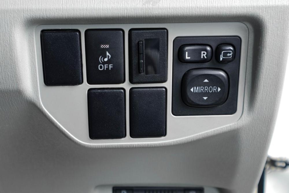Toyota Prius III (XW30) Тюмень  - изображение 20