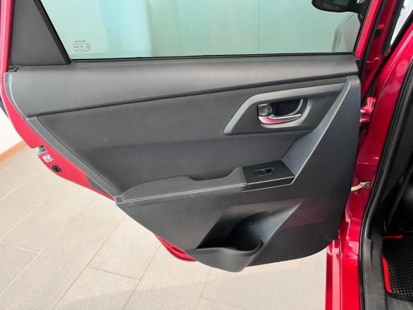 Toyota Auris II с пробегом 2013 года, цена 1 190 000 рублей, 188618 км, хэтчбек, Автокод Объявления