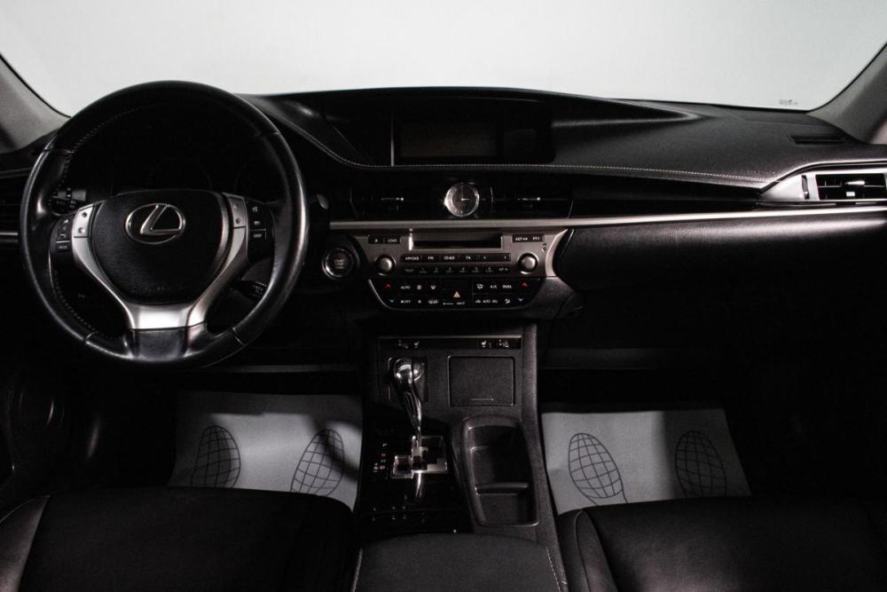 Lexus ES VI Сургут  - изображение 13