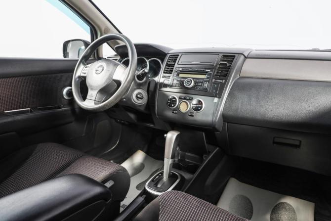 Nissan Tiida I Рестайлинг с пробегом 2012 года, цена 829 000 рублей, 206000 км, хэтчбек, Автокод Объявления