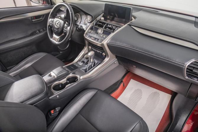 Lexus NX I Рестайлинг с пробегом 2019 года, цена 3 399 000 рублей, 138000 км, внедорожник, Автокод Объявления