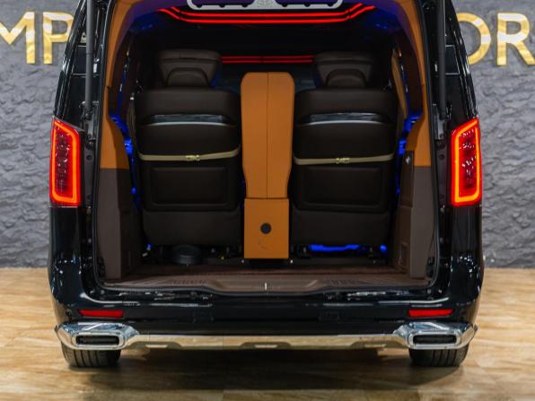 Mercedes-Benz Vito III (W447) Рестайлинг 2 с пробегом 2024 года, цена 7 250 000 рублей, 32192 км, минивэн, Автокод Объявления