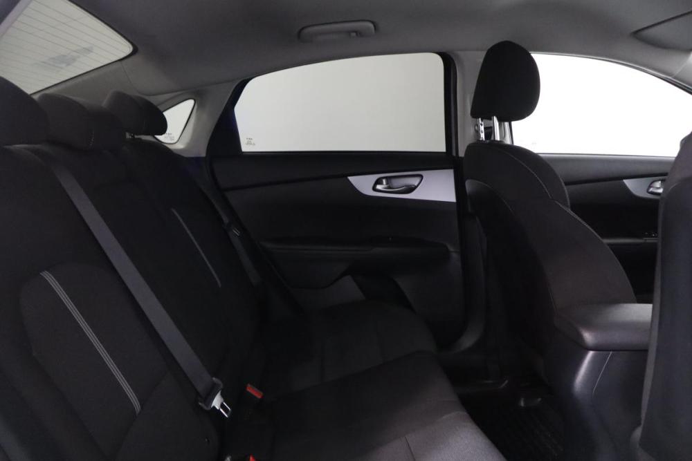 Kia Cerato IV Рестайлинг Санкт-Петербург  - изображение 13