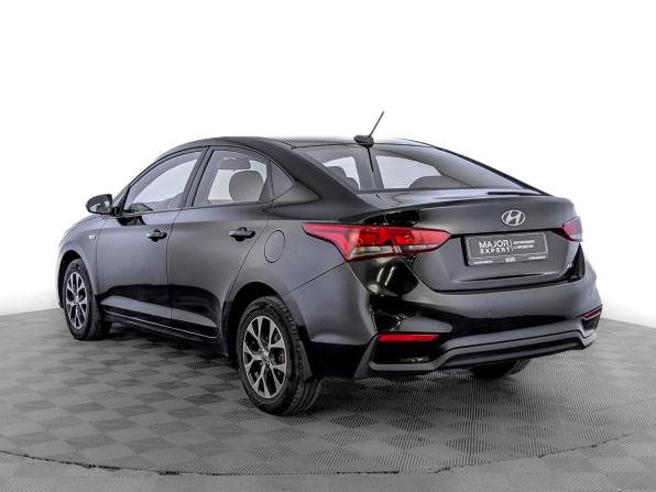 Hyundai Solaris II с пробегом 2017 года, цена 1 200 000 рублей, 163268 км, седан, Автокод Объявления