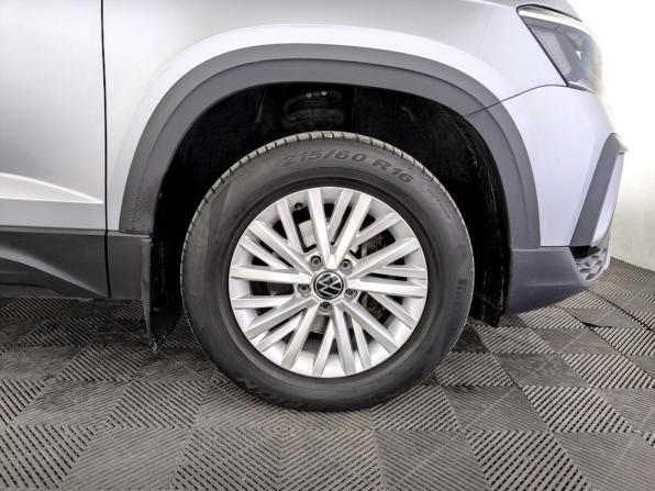 Volkswagen Taos I с пробегом 2021 года, цена 2 210 000 рублей, 76840 км, внедорожник, Автокод Объявления