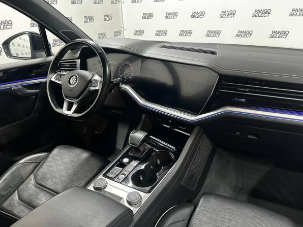Volkswagen Touareg III с пробегом 2019 года, цена 4 992 000 рублей, 169205 км, внедорожник, Автокод Объявления