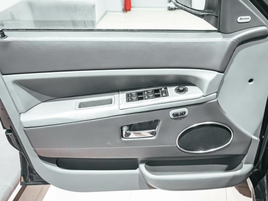 Jeep Grand Cherokee III (WK) Екатеринбург  - изображение 12