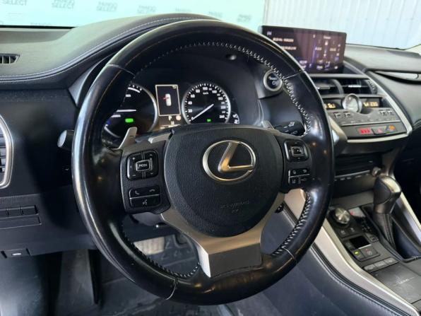 Lexus NX I Рестайлинг с пробегом 2020 года, цена 3 730 000 рублей, 68689 км, внедорожник, Автокод Объявления