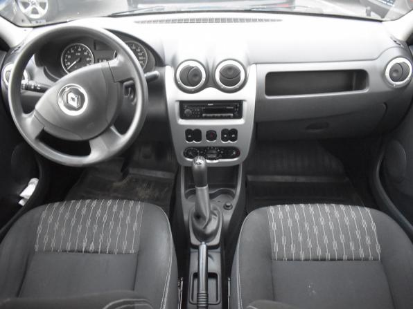 Renault Logan I Рестайлинг с пробегом 2013 года, цена 399 000 рублей, 208473 км, седан, Автокод Объявления