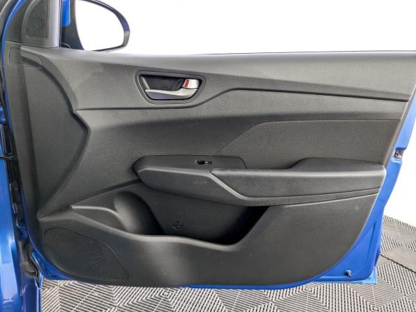 Hyundai Solaris II с пробегом 2019 года, цена 1 495 000 рублей, 64302 км, седан, Автокод Объявления