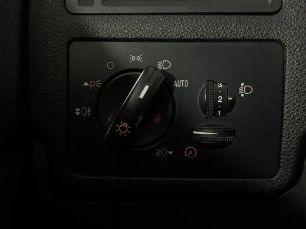 Ford C-MAX I Рестайлинг с пробегом 2007 года, цена 420 000 рублей, 312090 км, минивэн, Автокод Объявления