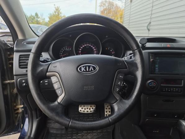 Kia Magentis II Рестайлинг с пробегом 2009 года, цена 617 000 рублей, 409736 км, седан, Автокод Объявления