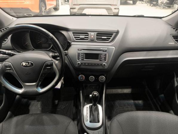 Kia Rio III Рестайлинг с пробегом 2015 года, цена 1 270 000 рублей, 64438 км, хэтчбек, Автокод Объявления