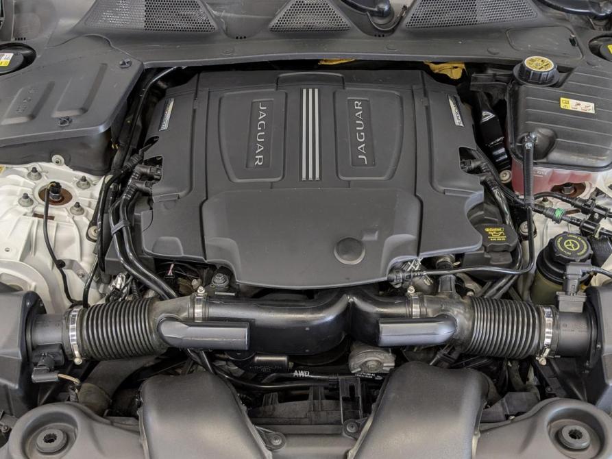 Jaguar XJ IV (X351) Рестайлинг Москва  - изображение 9