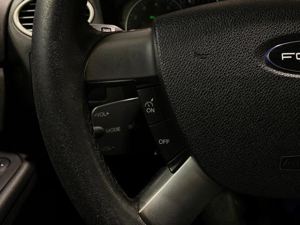 Ford Focus II с пробегом 2006 года, цена 540 000 рублей, 197948 км, седан, Автокод Объявления